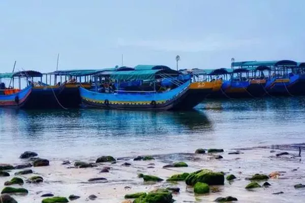 廣西京族三島<a href='http://m.palmettodecks.com/' target=_blank>旅游</a>攻略 廣西京族三島<a href='http://m.palmettodecks.com/' target=_blank>旅游攻略</a>